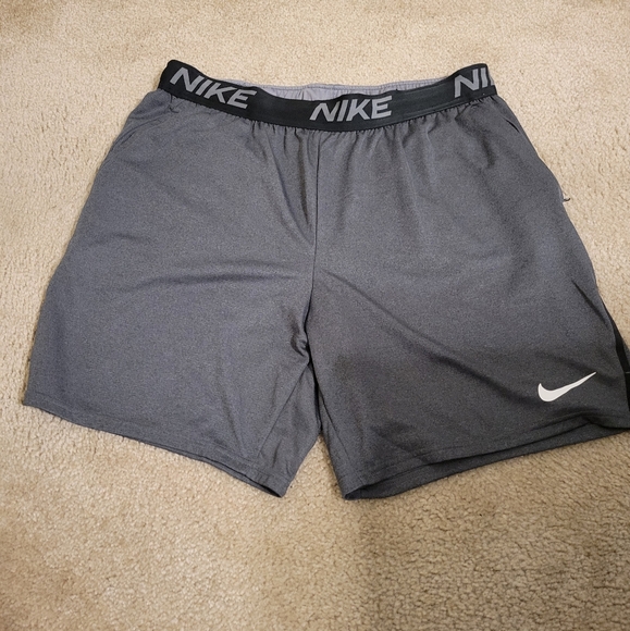 Nike Dri-fit Shorts - Picture 2 of 6